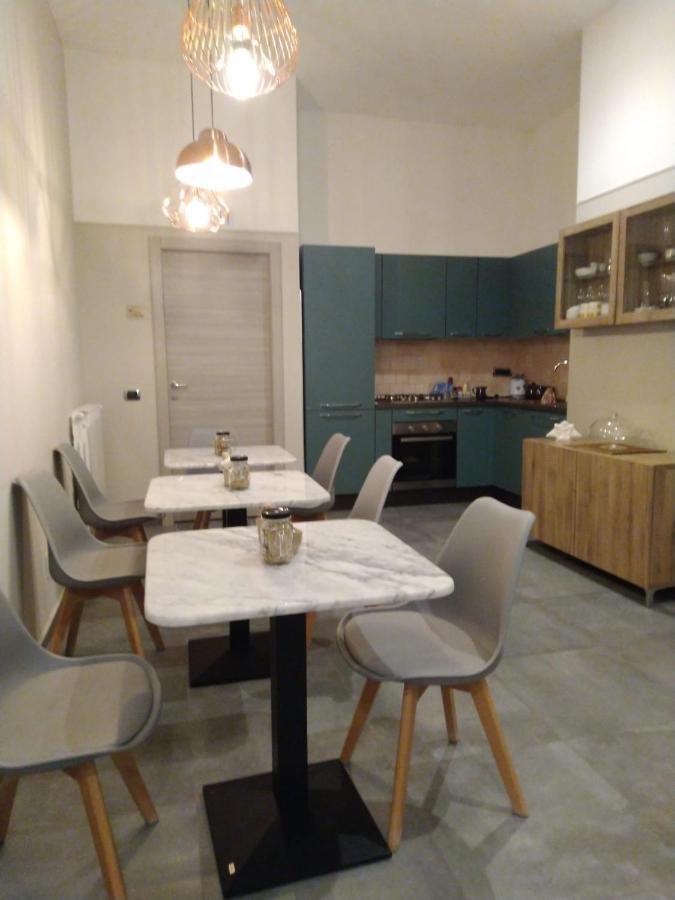 Donna Lena Relais Napoli Bed & Breakfast ภายนอก รูปภาพ